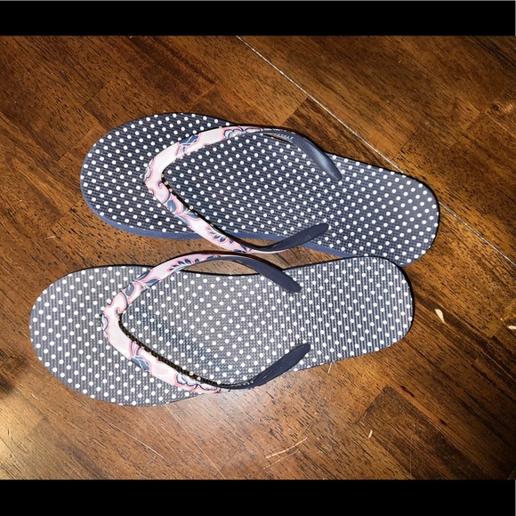 Aeropostale Shoes - Aeropostale flip flops